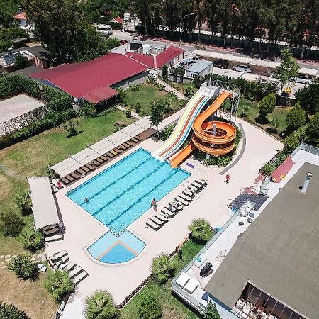 Royal Towers Hotel Kiris Екстер'єр фото